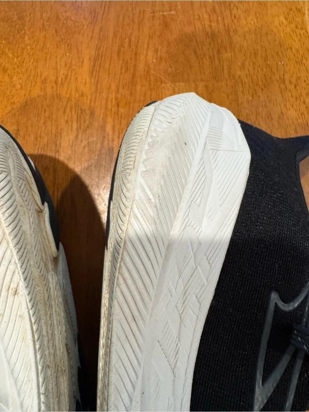 Altra Women's Black Experience Flow 2 Shoes - WELL LOVED - read description
